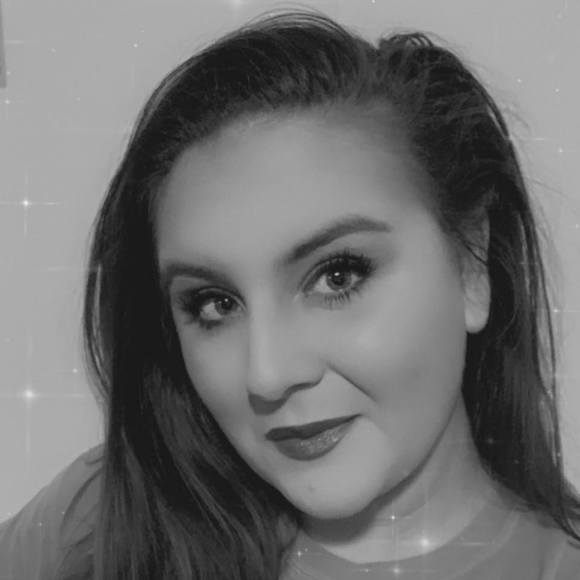 Meet your Posher, Rachael - Picture 4 of 4